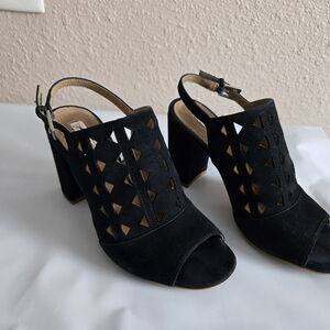 Halogen Black Hazoey Lea  Kidsuede Heels Size 6M Pre-Owned #2A7